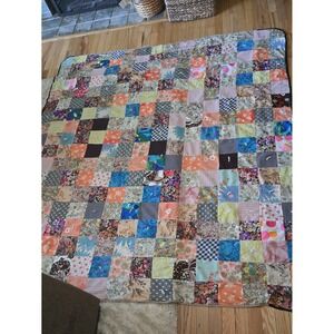 Vintage 50s Handmade and Hand Stitched Feed Sack Floral FLOWERS Quilt THROW TWIN